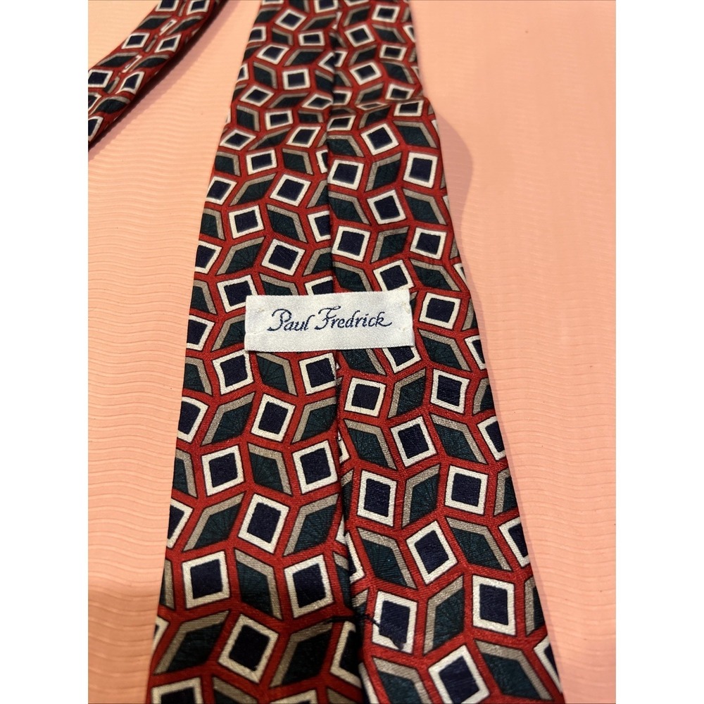Vintage Paul Frederick red,blue & white Silk from italy hand finish‎ USA.